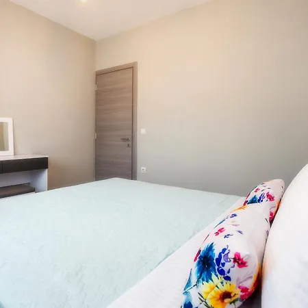 Zara Apartment Astris